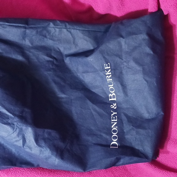 Dooney and Bourke Cara croc bag - Picture 12 of 12